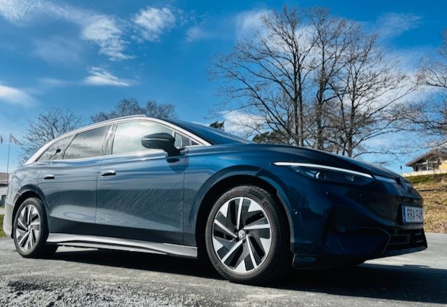 Bilpriser testar: Volkswagen ID.7 Tourer